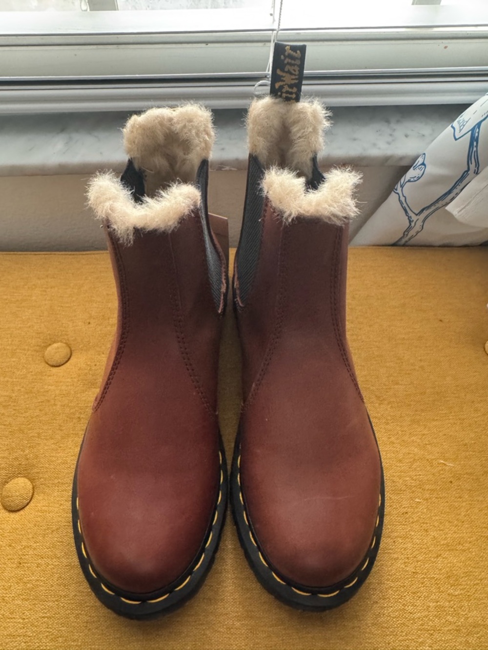Dr. Martens Brown Faux-Fur Chelsea Ankle Boots Sz:7